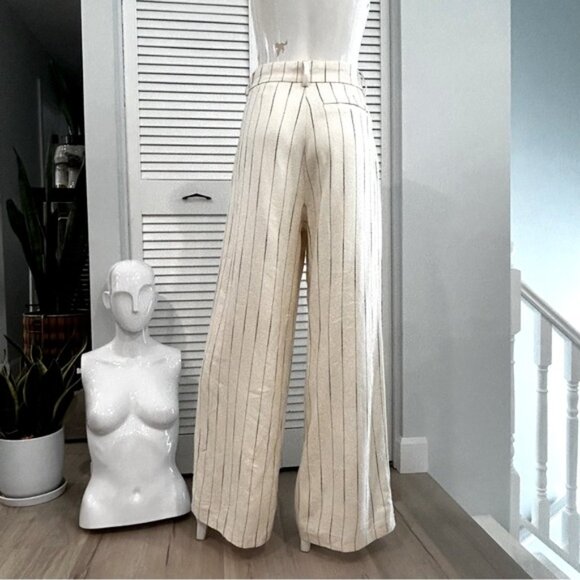 Linen Blend Wide Leg Baggies - Picture 4 of 16